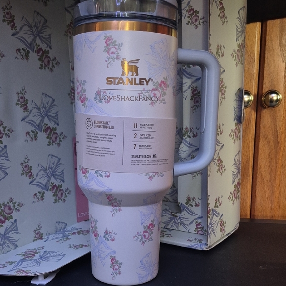 Stanley LoveShackFancy 40oz Tumbler with Blue and Purple Floral Accents - Picture 3 of 7